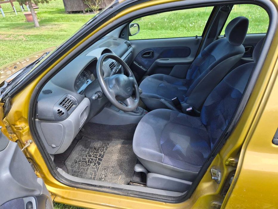 renault Clio nowy przeglad