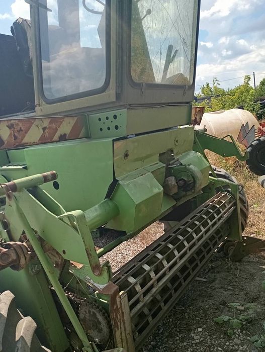 Самохідна косарка FORSCHRITT E-303 з комплектом жниварок