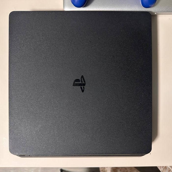 play station 4 slim 500gb