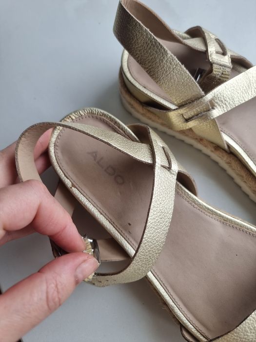 Стильні босоніжки від Aldo
