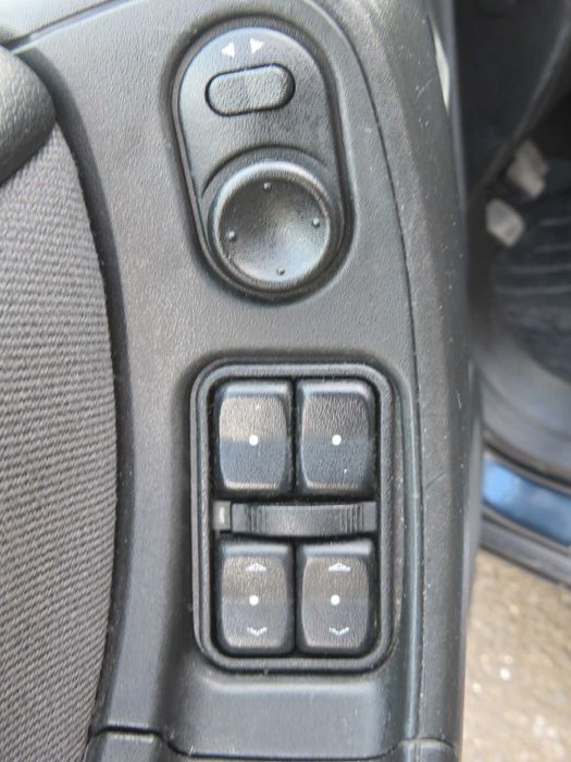 Opel Zafira 1.6 i Sport AC 7 Lugares