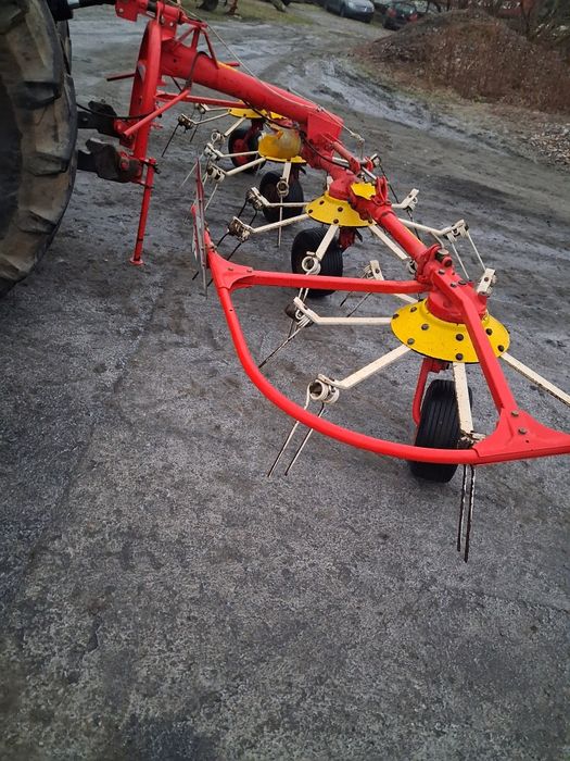 Sprzedam Przetrząsarkę Pottinger Hit 540