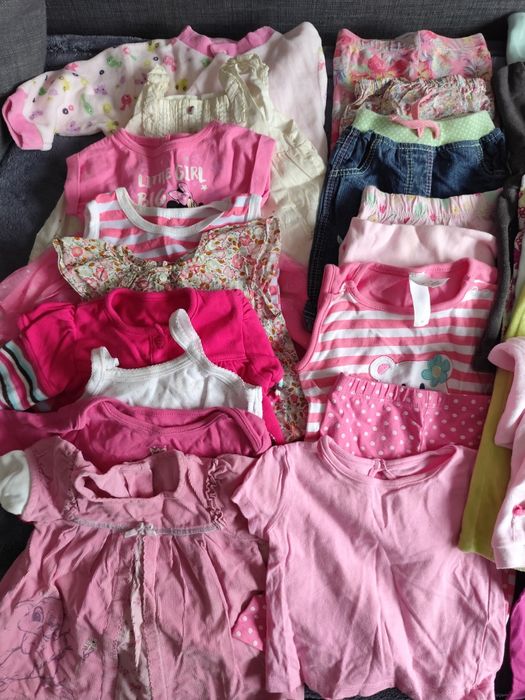 Paczka ubrań dla dziewczynki rozmiar 62