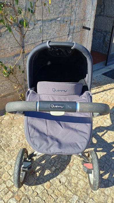 Conjunto Carrinho de bebé Quinny Buzz