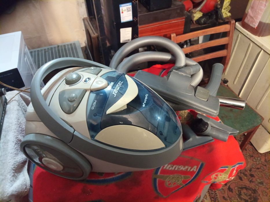 Пылесос Zelmer в отличном состоянии