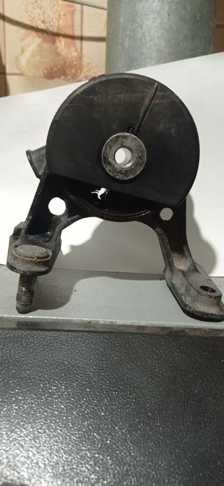 Подушка двигуна Toyota RAV4 3 покоління, 2,2 дизель, в хорошому стані