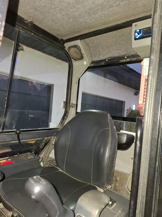 Minikoparka Cat 302.5 Faktura VAT Marża