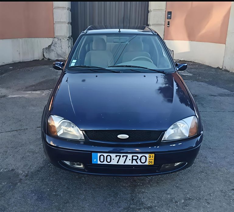 Ford fiesta 1.2 ghia gasolina 2001