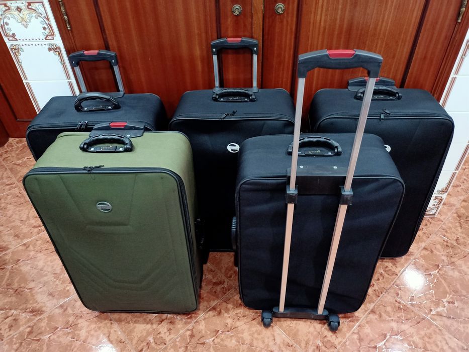 Mala malas de porão até 23 kg viagem casa quarto apartamento vivenda carro cozinha.