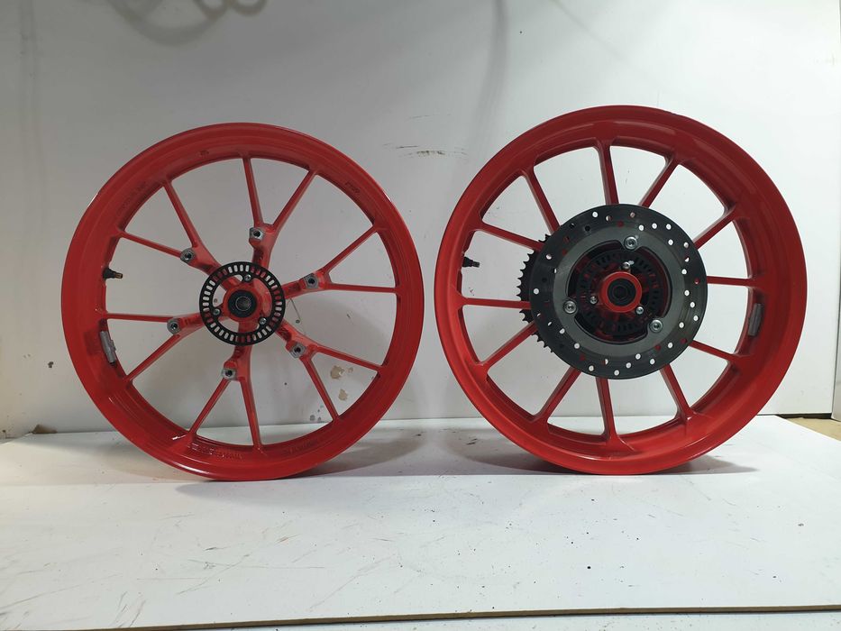 Yamaha MT 125 felgi tarcze koła