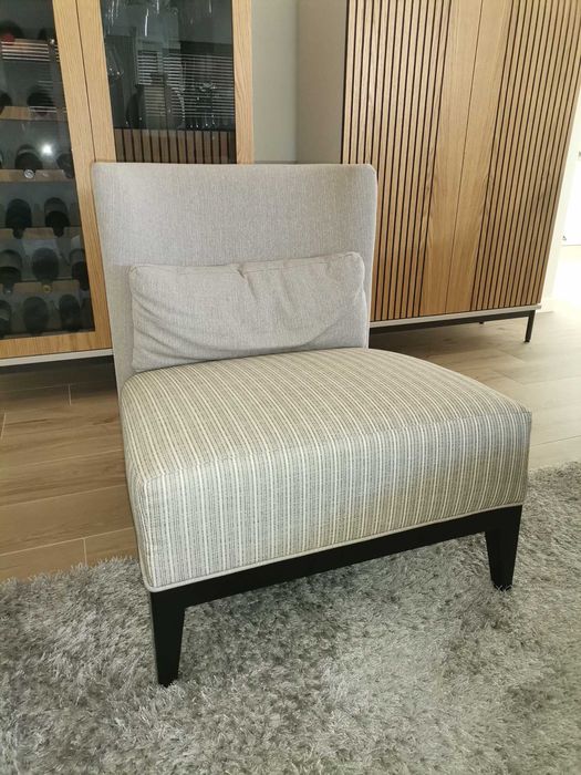 Cadeirão Olaf Lourini