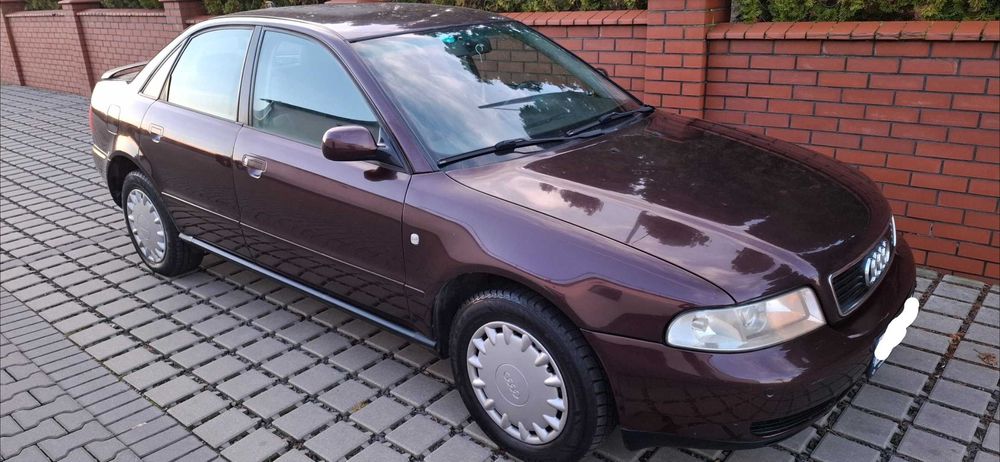 Audi A4 B5 Limousine 1,8 Klimatronic Doinwestowana ŁADNA Zadbana