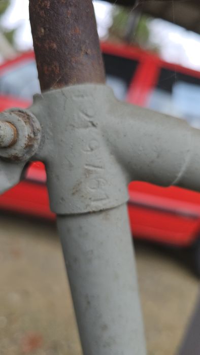 Zabytkowy rower sprawny