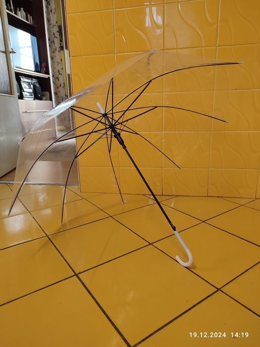 Nowa przezroczysta parasolka ślubna