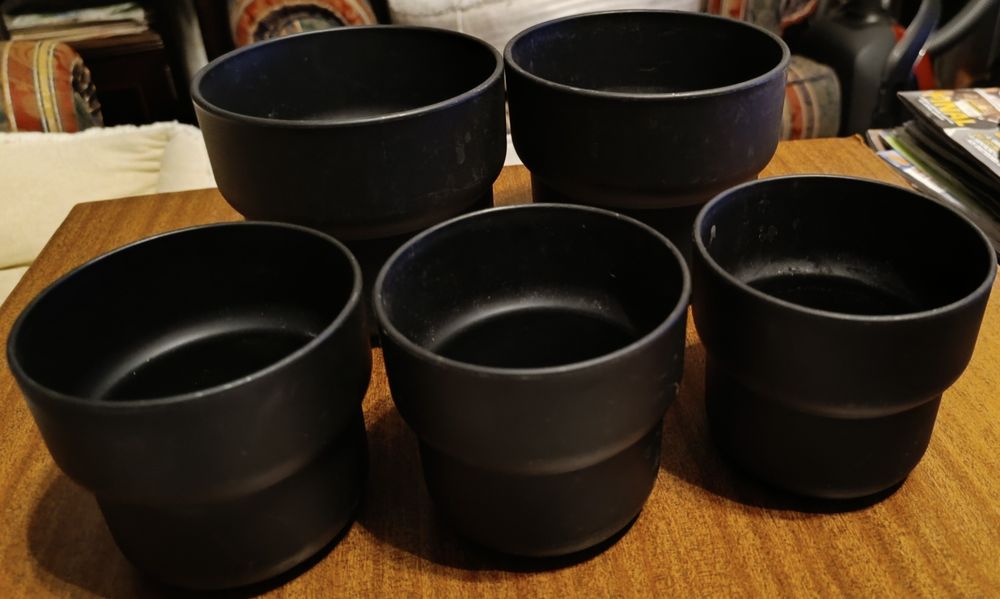5 Cachepots  pretos IKEA inquebráveis, dois tamanhos