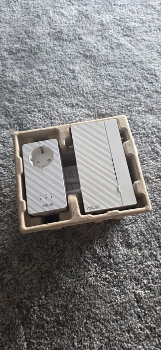 Asus PL-AC56 Kit AV2 1200 Wi-Fi Power Line Extender