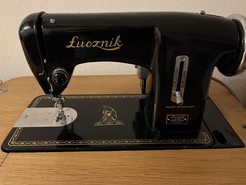 Maszyna do szycia Łucznik