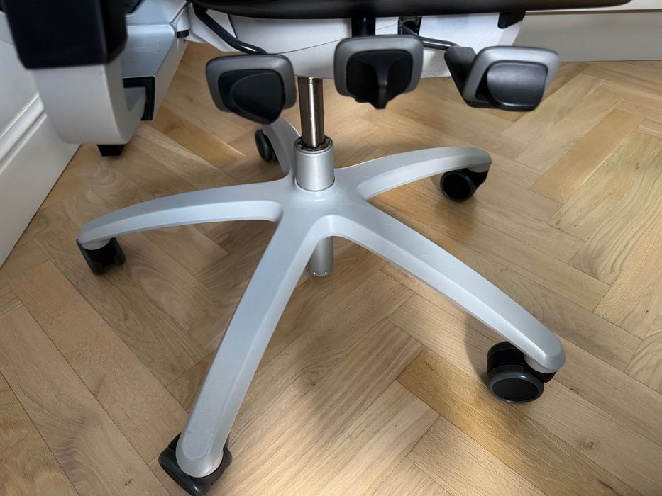 Fotel komputerowy RH Mereo 220