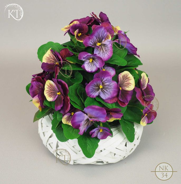 Stroik, Dekoracja, Bratki