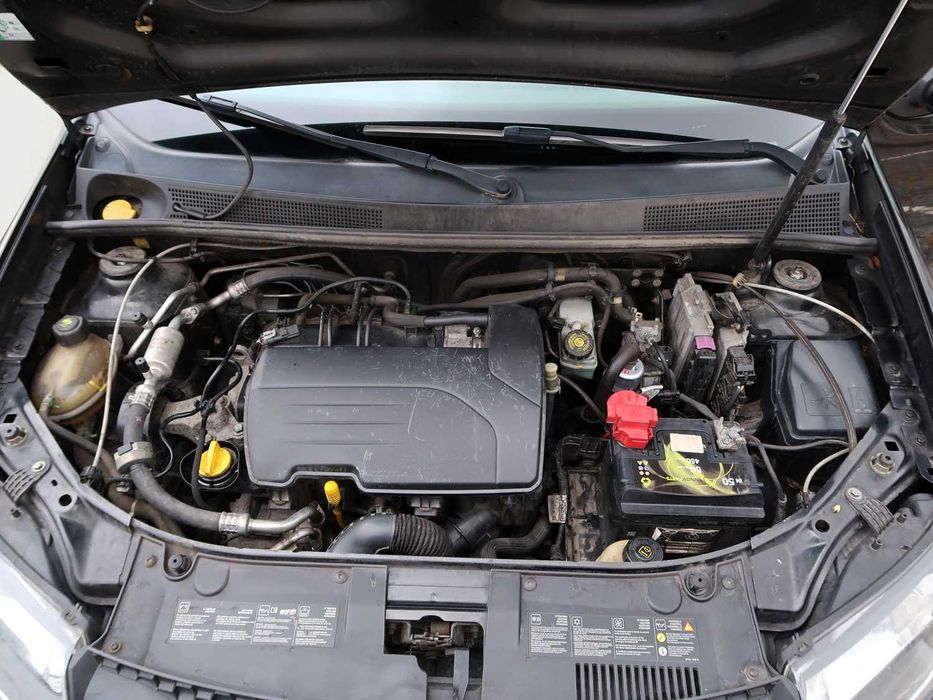 Dacia Logan MCV GPL, 2015, nacional
