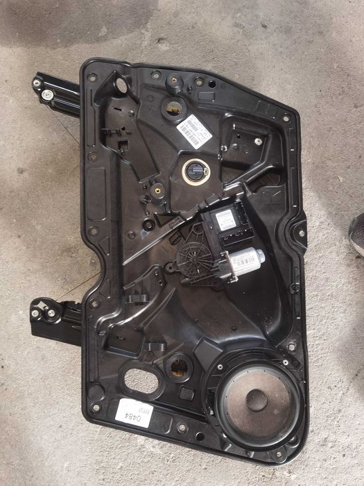 Elevador frente direito golf 6