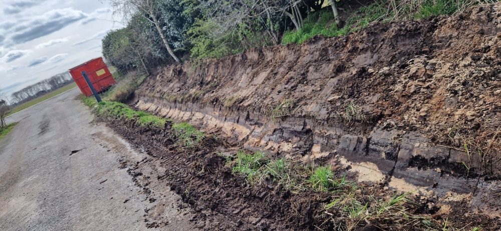 Usługi minikoparką