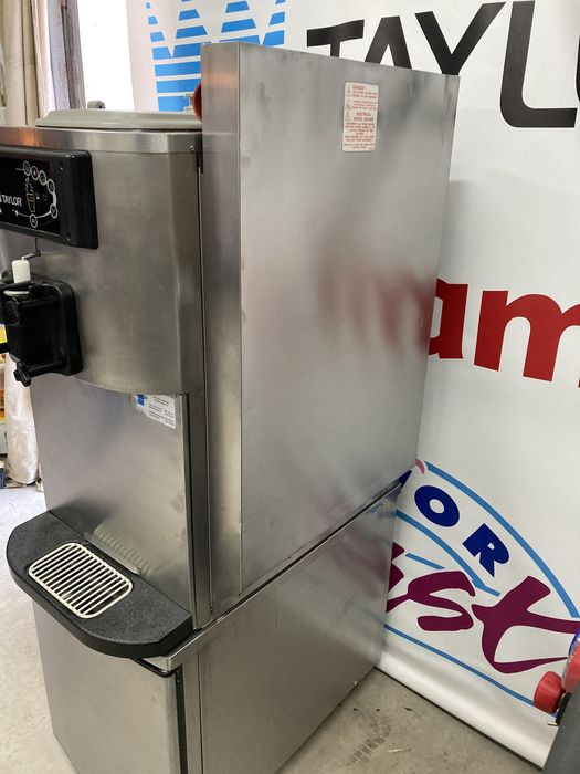 Фрізер для морозиваTaylor 708