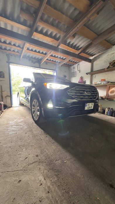Продам Гарне авто FORD EDGE 2019 TITANIUM