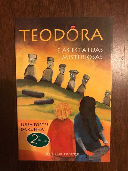 Teodora e as Estátuas Misteriosas de Luísa Fortes da Cunha