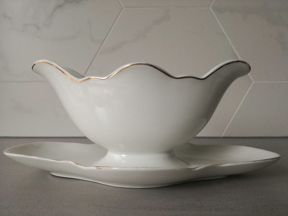 Przedwojenna sosjerka z łyżką porcelana Giesche 1929/1939