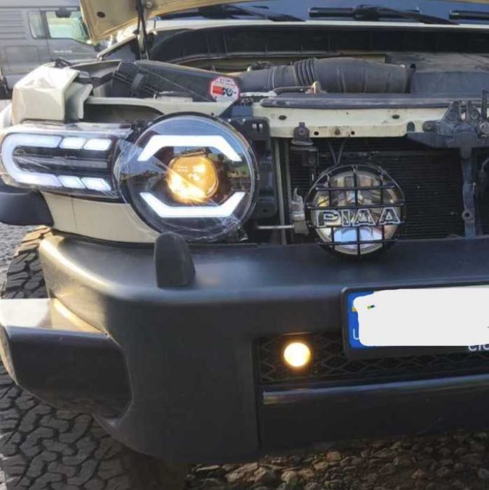 АКЦИЯ Передние фары+поворотники (LED) NEW DESIGN Toyota FJ Cruiser