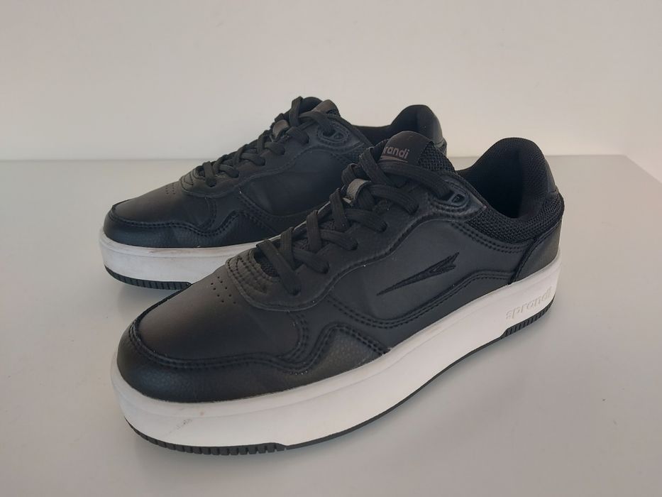 Buty damskie sneakersy Sprandi w rozmiarze 37