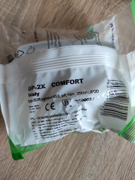 Gniazdko podwójne bez uziemienia