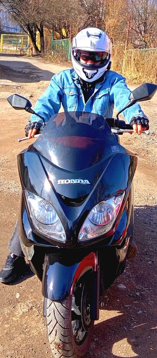 Продам Хонду Форза