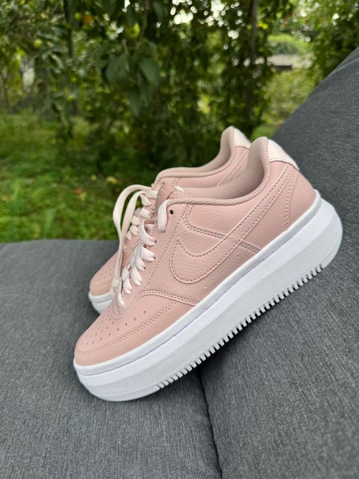 Женские кожаные кроссовки Nike COURT VISION 37/39р