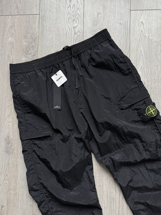 Нейлоновые карго штаны Stone Island Nylon Metal