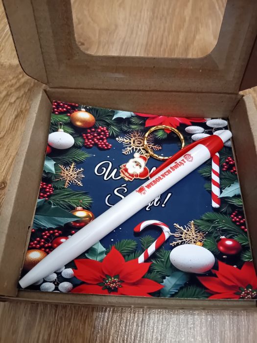 Świąteczny długopis i breloczek z Mikołajem Mikołaj,  nowe, nie używan