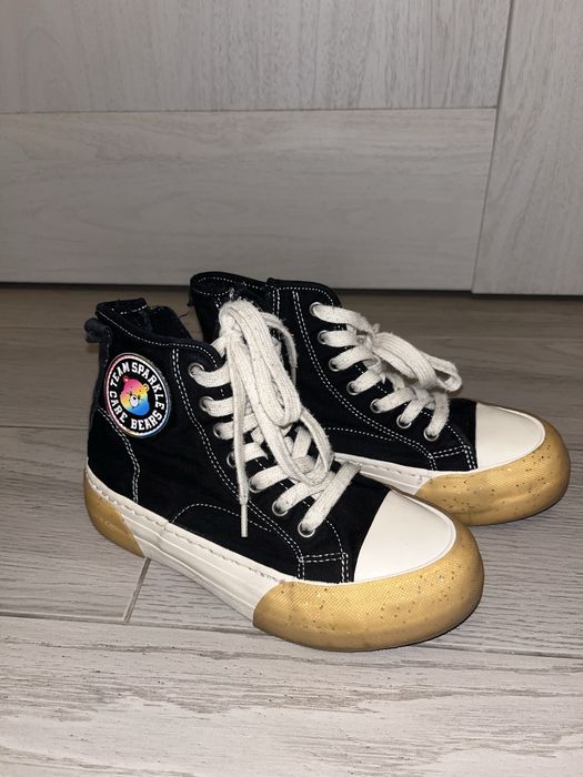 Продам кеды Zara