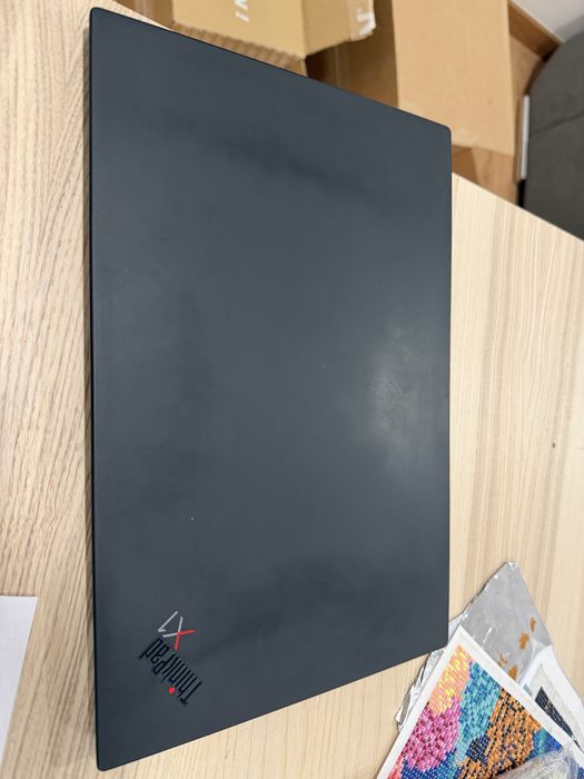 Lenovo Thinkpad X1 Carbon