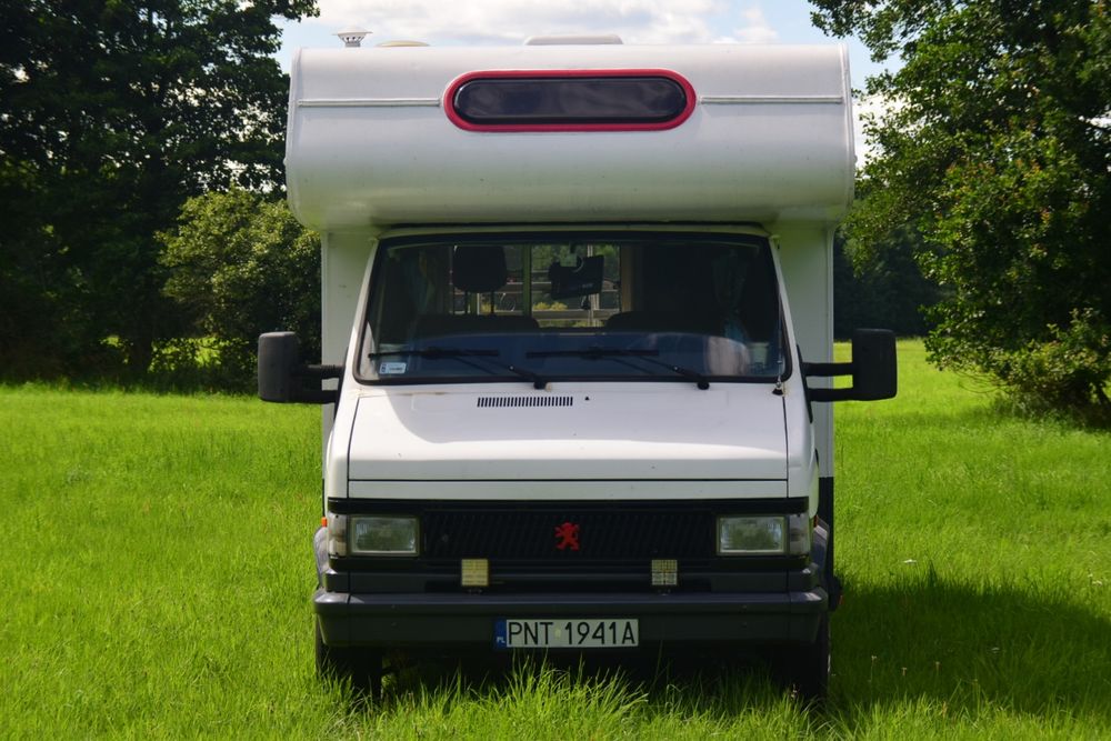 Kamper Peugeot J5