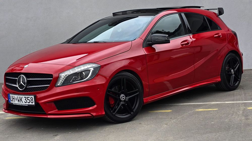 Mercedes-Benz Klasa A Mercedes A180 AMG Line 1.6 Turbo Automat Panorama BiXenon LED Navi