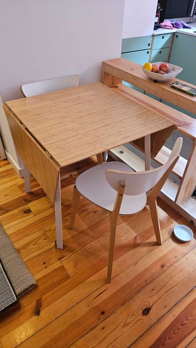 Kit mesa rebativel IKEA PS 2012 +  2 cadeiras NORDMYRA