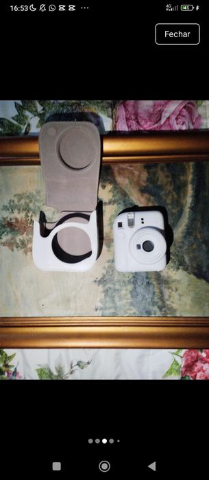 Câmera Instantânea Instax Mini 12 – Branca