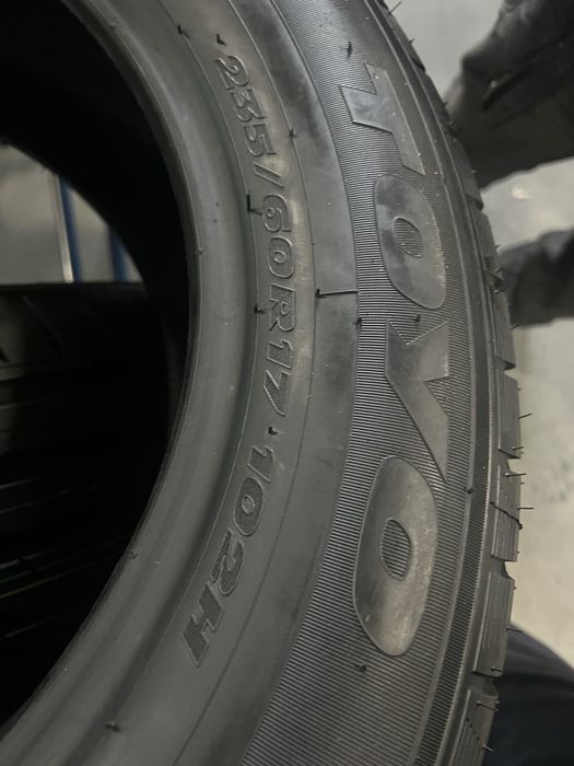 235/60/17 R17 Toyo Proxes CF2 4шт нові