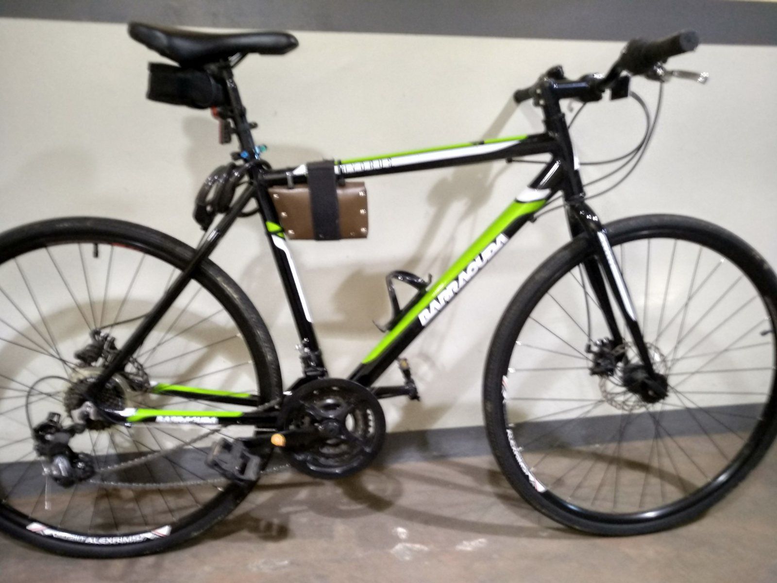 2 Barracuda 180 190 160 170 7 500 Olx