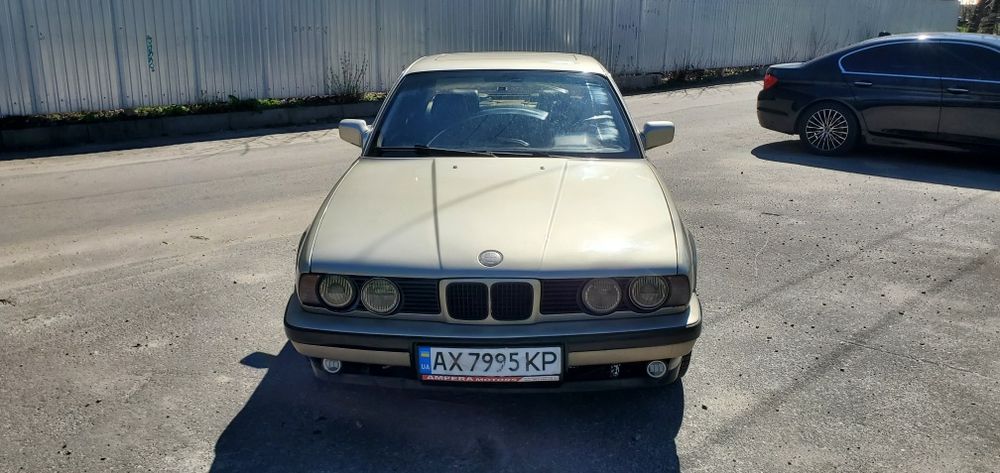 Продам BMW E34 M50B25