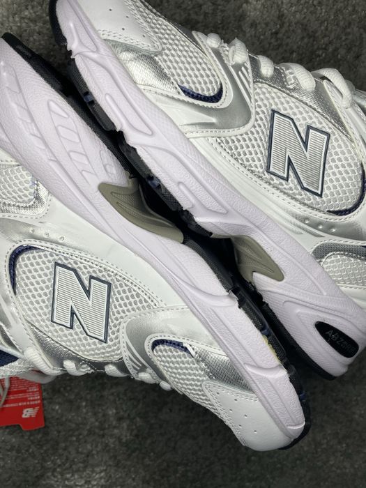 New Balance 530 - Vários tamanhos disponiveis.