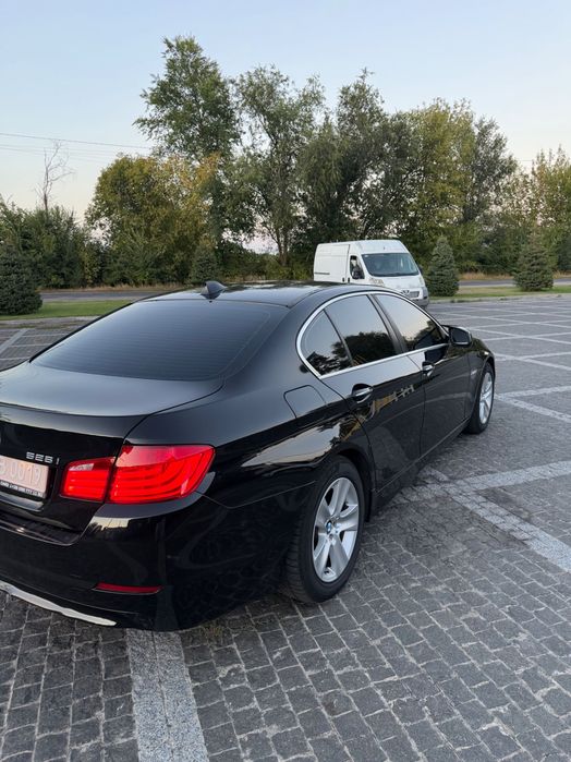Продам бмв ф10 2012 року