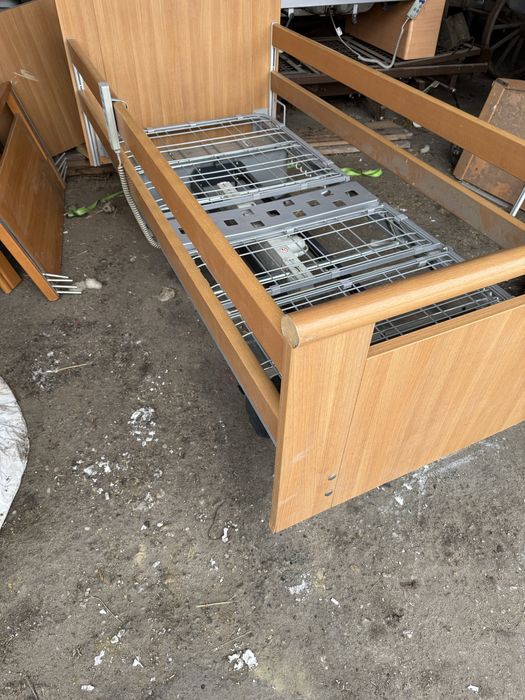 Sprzedam lóżka rehabiltacyjne ortopedyczne