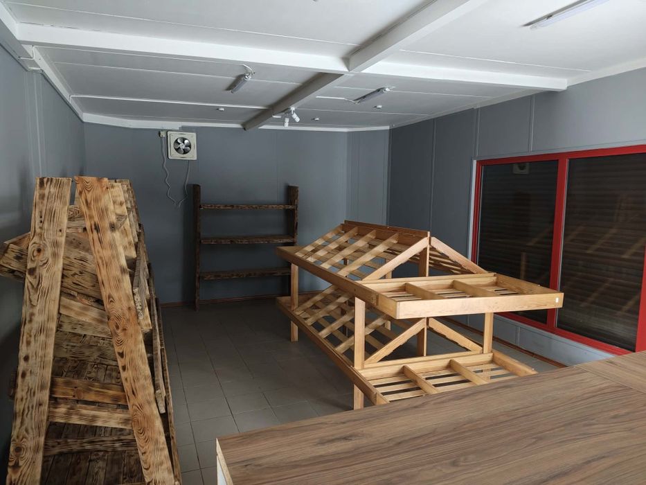 Sprzedam lokal wraz z działką